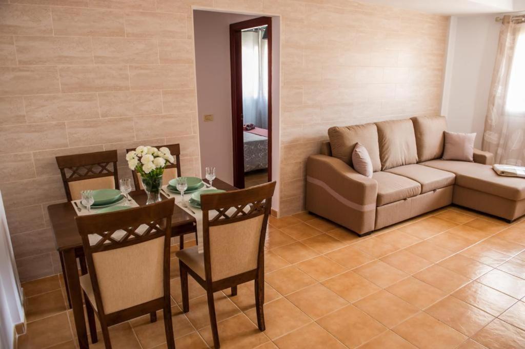 APARTAMENT SARDINA NEAR THE BEACH WITH POOL AND WIFI e Gáldar Exterior foto